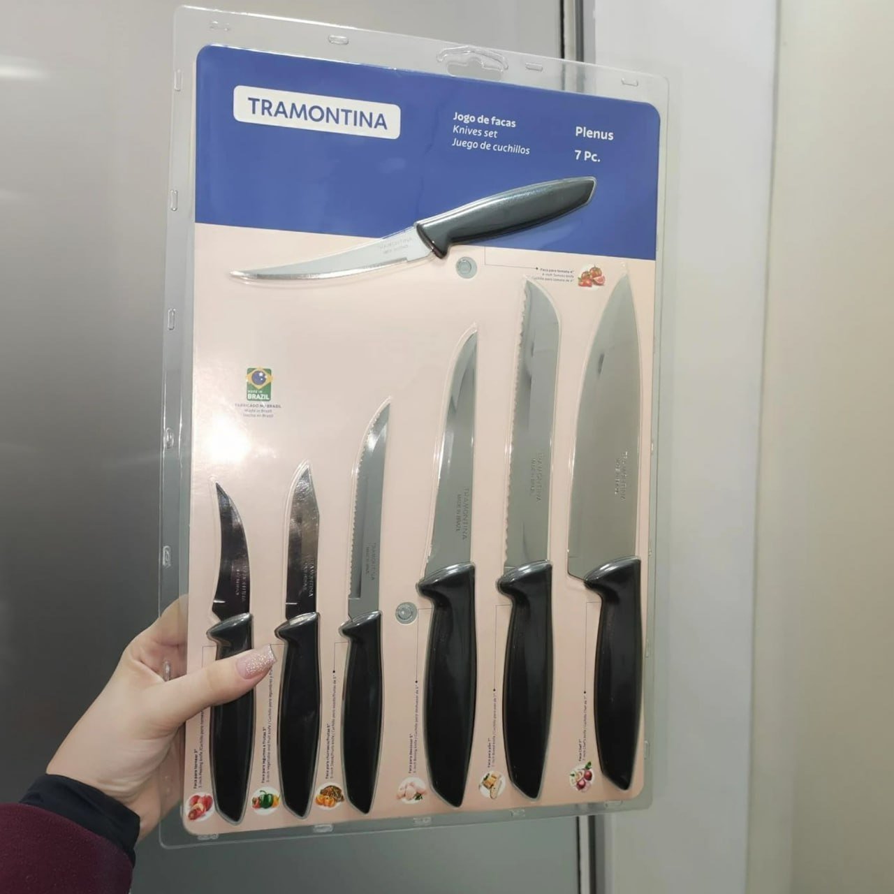 CORTA ATÉ A TRISTEZA, BROTHER! É FACA PRA DAR E VENDER! 🔪