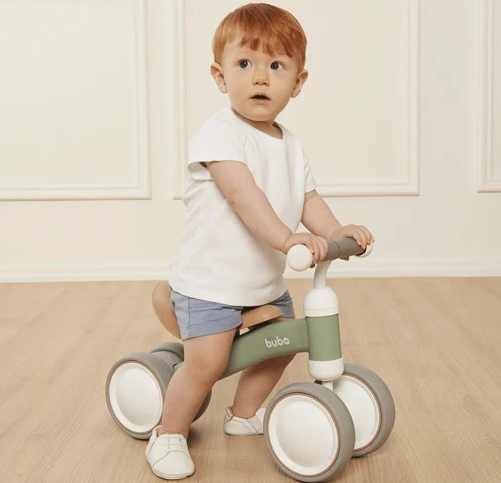 Bicicleta De Equilíbrio 4 Rodas Buba