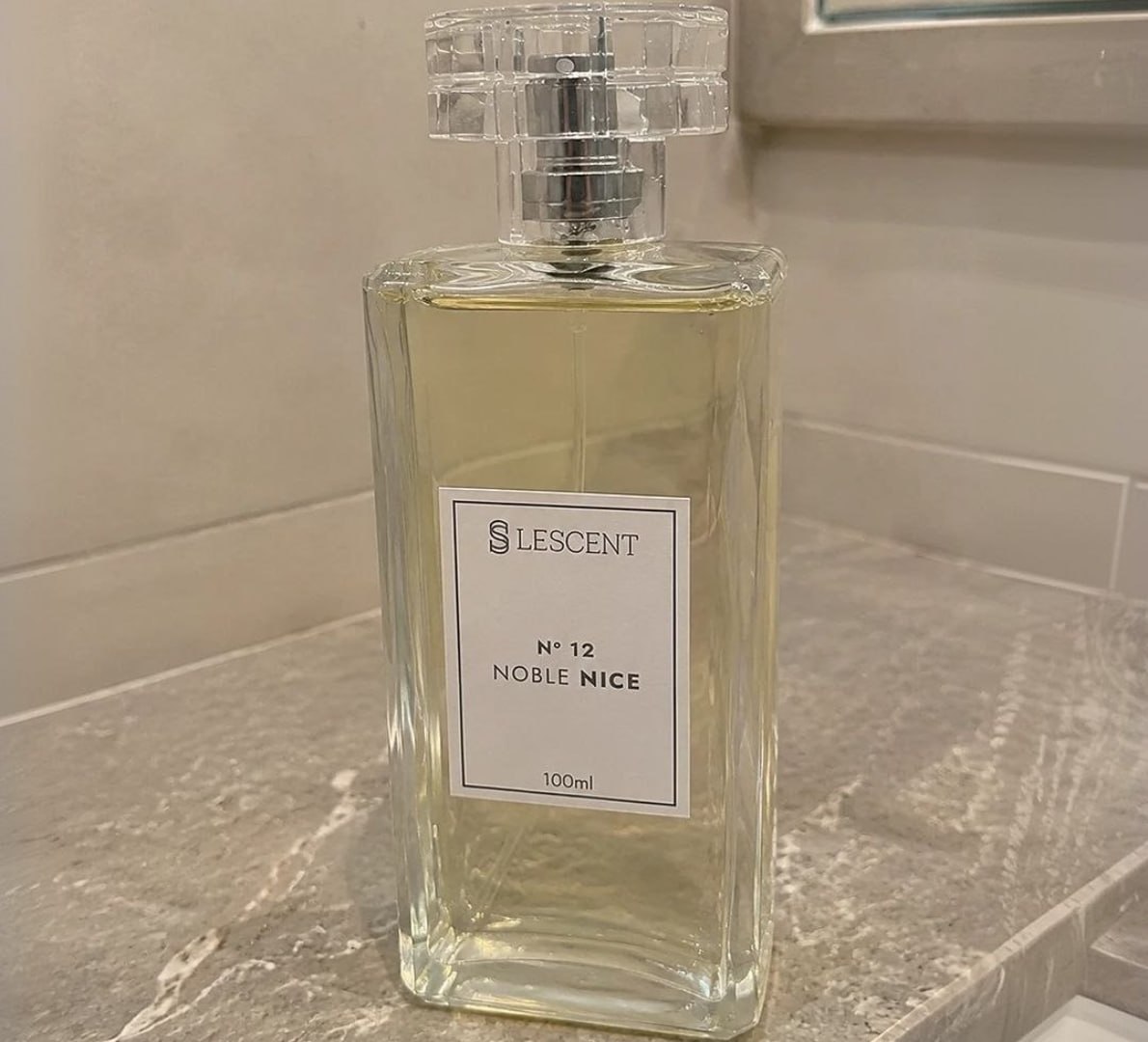 COM ESSE PERFUME, ATÉ O VIZINHO VAI QUERER UM CHEIRINHO.