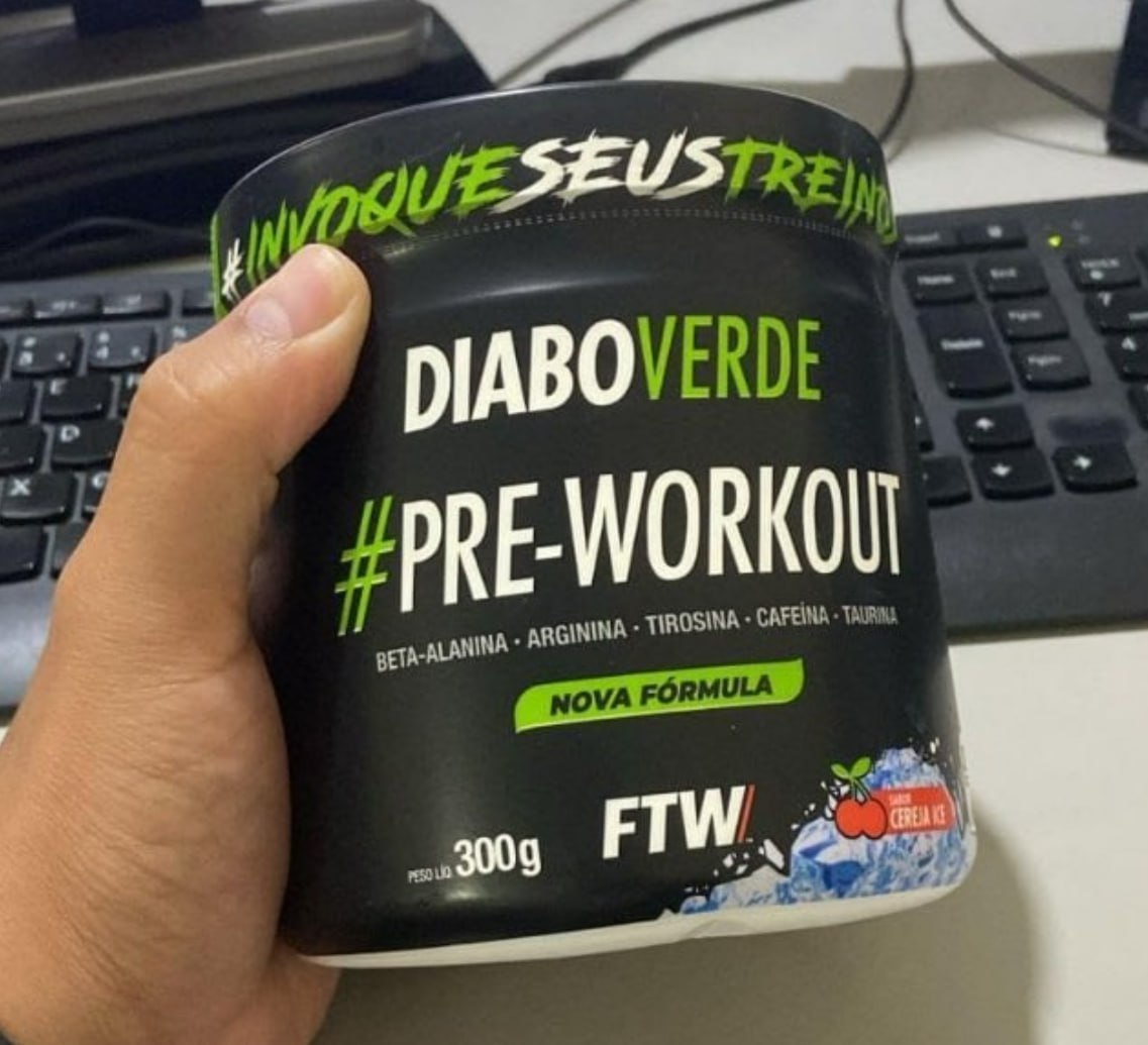 ESSE PRÉ-TREINO É O CAPIROTO PUXANDO O SUPINO! 😈