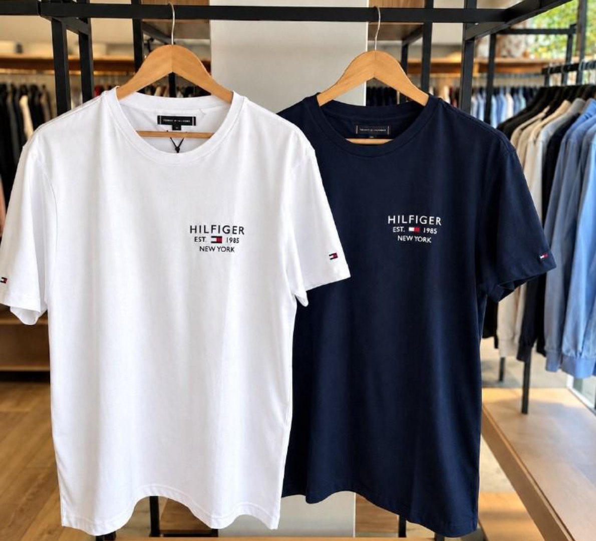 CAMISETA DA TOMMY PRA VOCÊ ARRASAR ATÉ NA FILA DO PÃO! 🥖