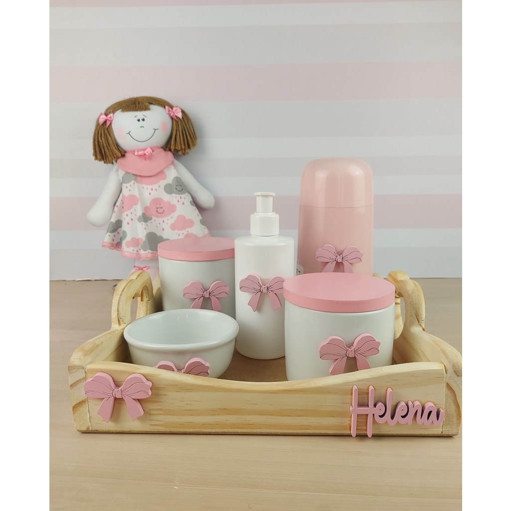 🛍️ Kit Higiene Bebê Porcelana Temas Rosa Nome Personalizado bandeja coração tampa rosa