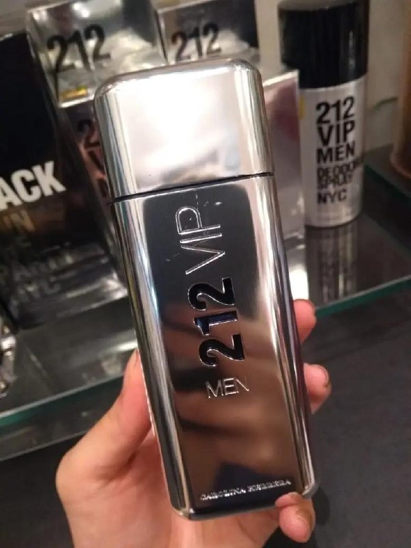 O CLÁSSICO 212 VIP POR MENOS