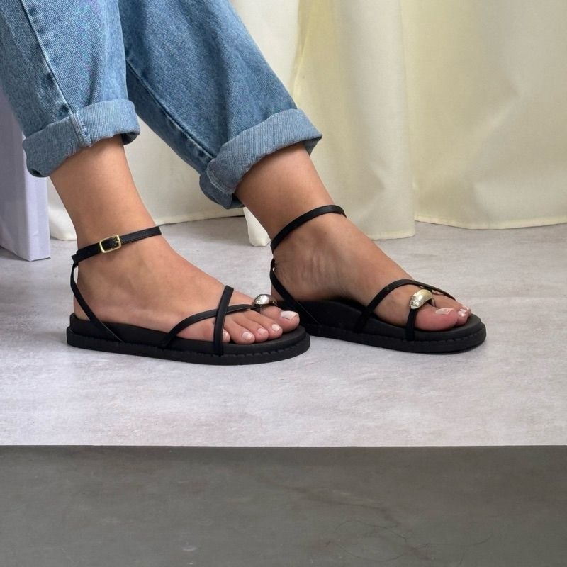 - Sandalia Papete Birken FlatForm Feminina Com Aplicação Detalhe Em Dourado Aplique Lesma