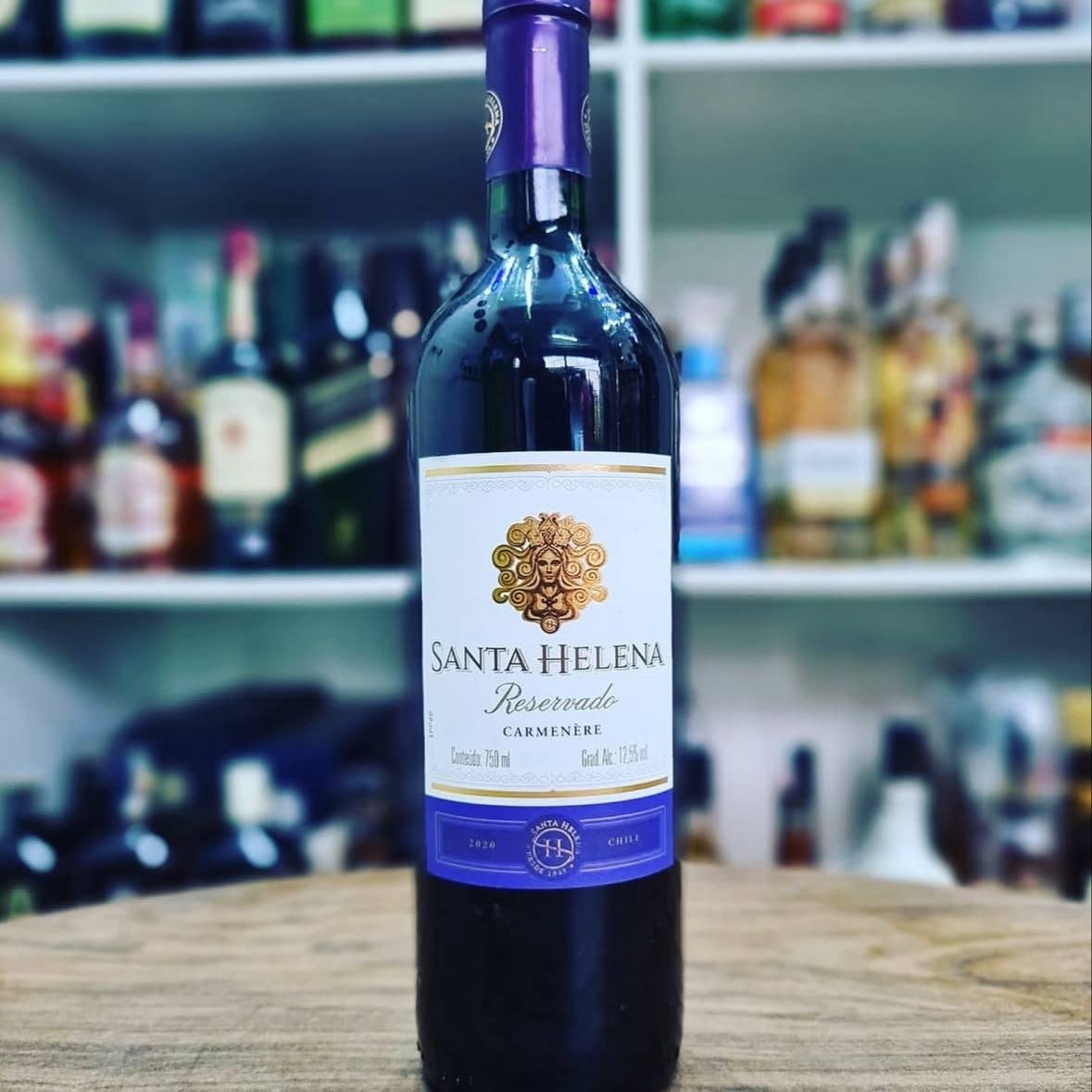 MANO, ESSE VINHO É TÃO BOM QUE ATÉ O ROLHA FAZ FESTA! 🍷