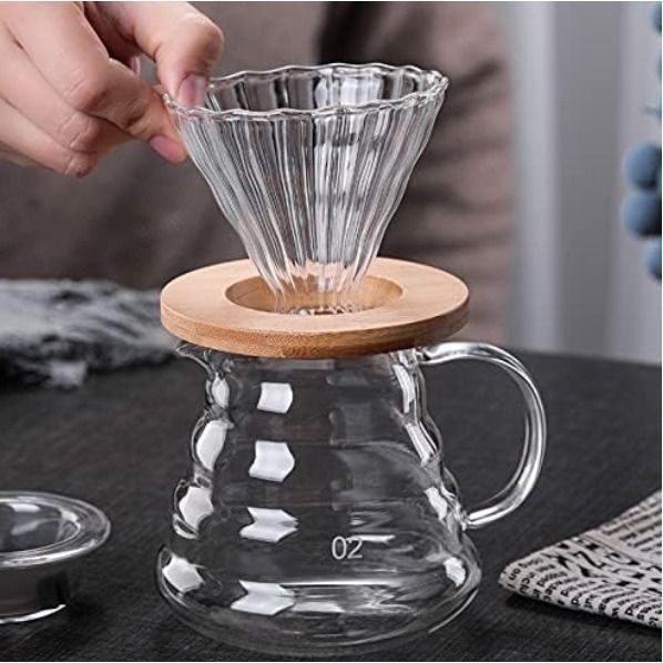 - Cafeteira de Vidro Borossilicato Com Tampa e Filtro 600ml