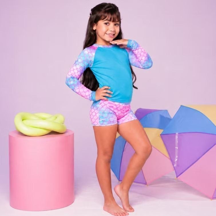 🛍️ Conjunto Sereia Moda Praia Piscina Infantil Menina Camisa Manga Longa e Shortinho do 2
