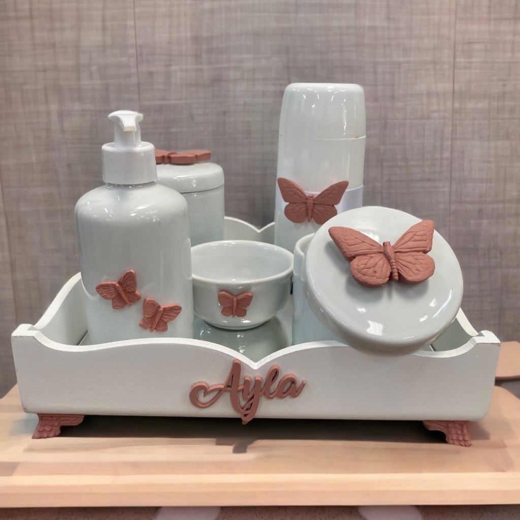 🛍️ Kit higiene do Bebe porcelana Borboleta mod 2 com nome