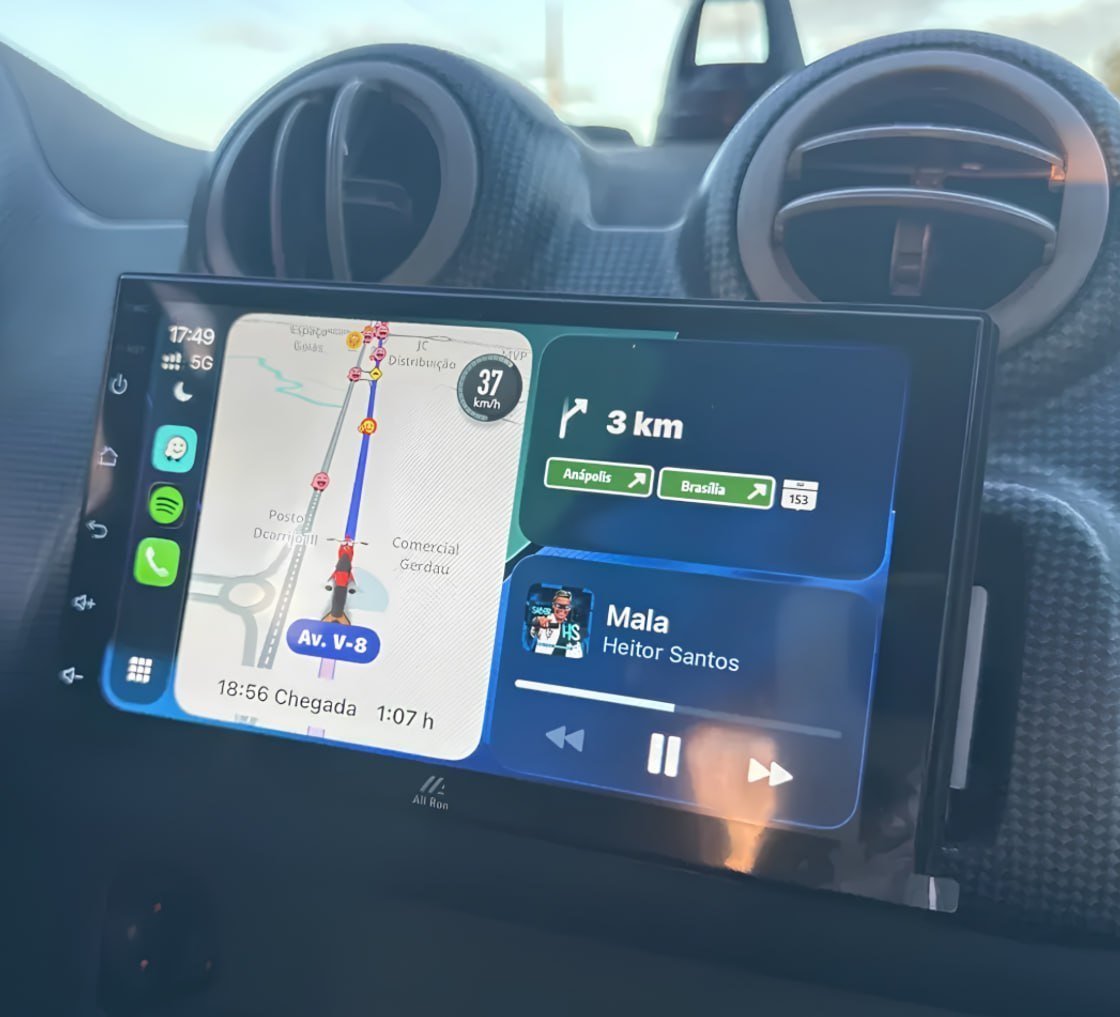 COM ESSA CENTRAL, ATÉ O GPS VAI PEDIR LICENÇA PRA CANTAR! 🚗