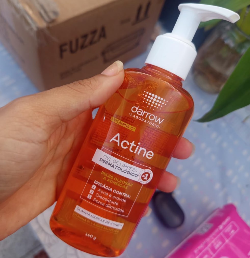 MANO, É TÃO EFICAZ QUE ATÉ A SUJEIRA TEM MEDO DE APARECER!