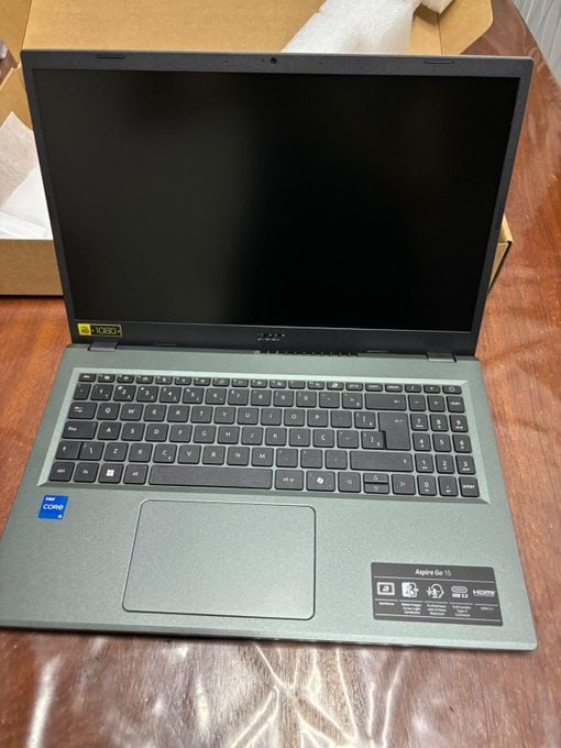 FINALMENTE UM NOTEBOOK QUE NÃO VAI TIRAR FÉRIAS! 😂