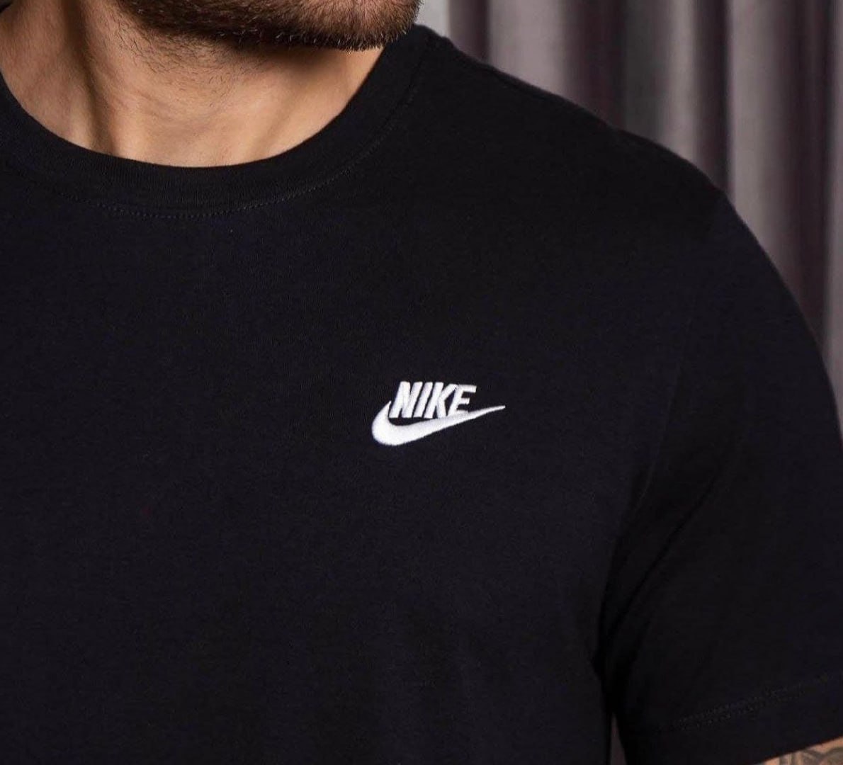 🛍️ Camiseta Nike Sportswear Club Masculina