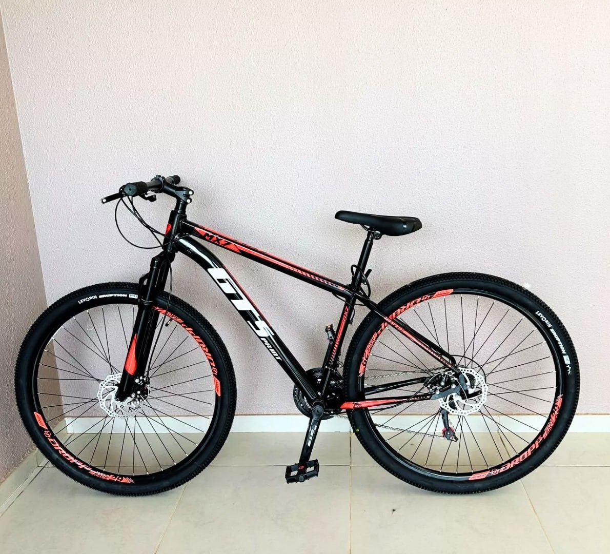 AGORA VAI DAR PRA FUGIR DO MOTOBOY NA CICLOFAIXA! 🚲
