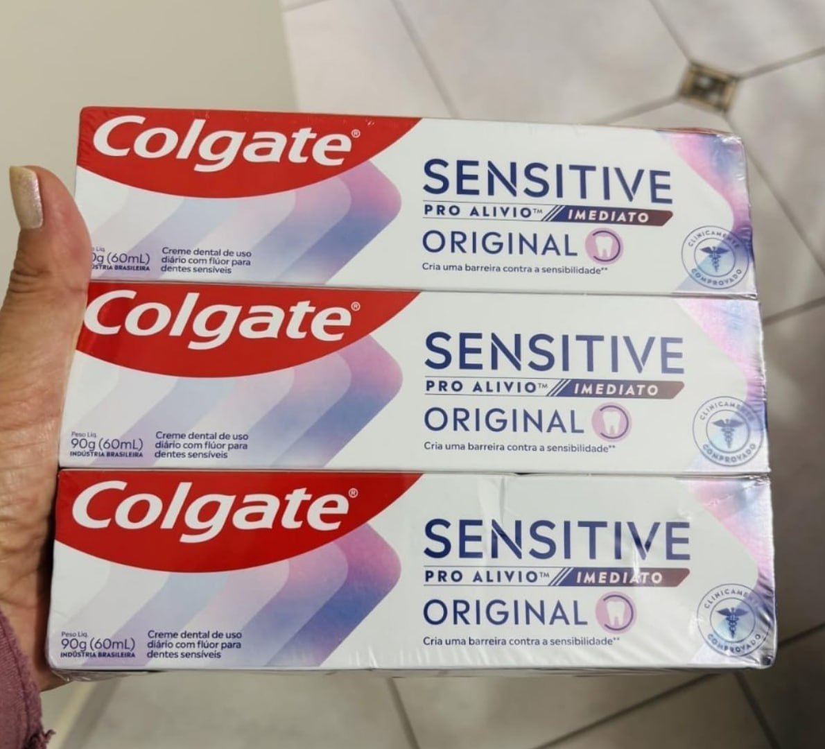 VELHO ESSA 🦷 COLGATE SENSITIVE PRO QUE FALA NADA E DIZ TUDO