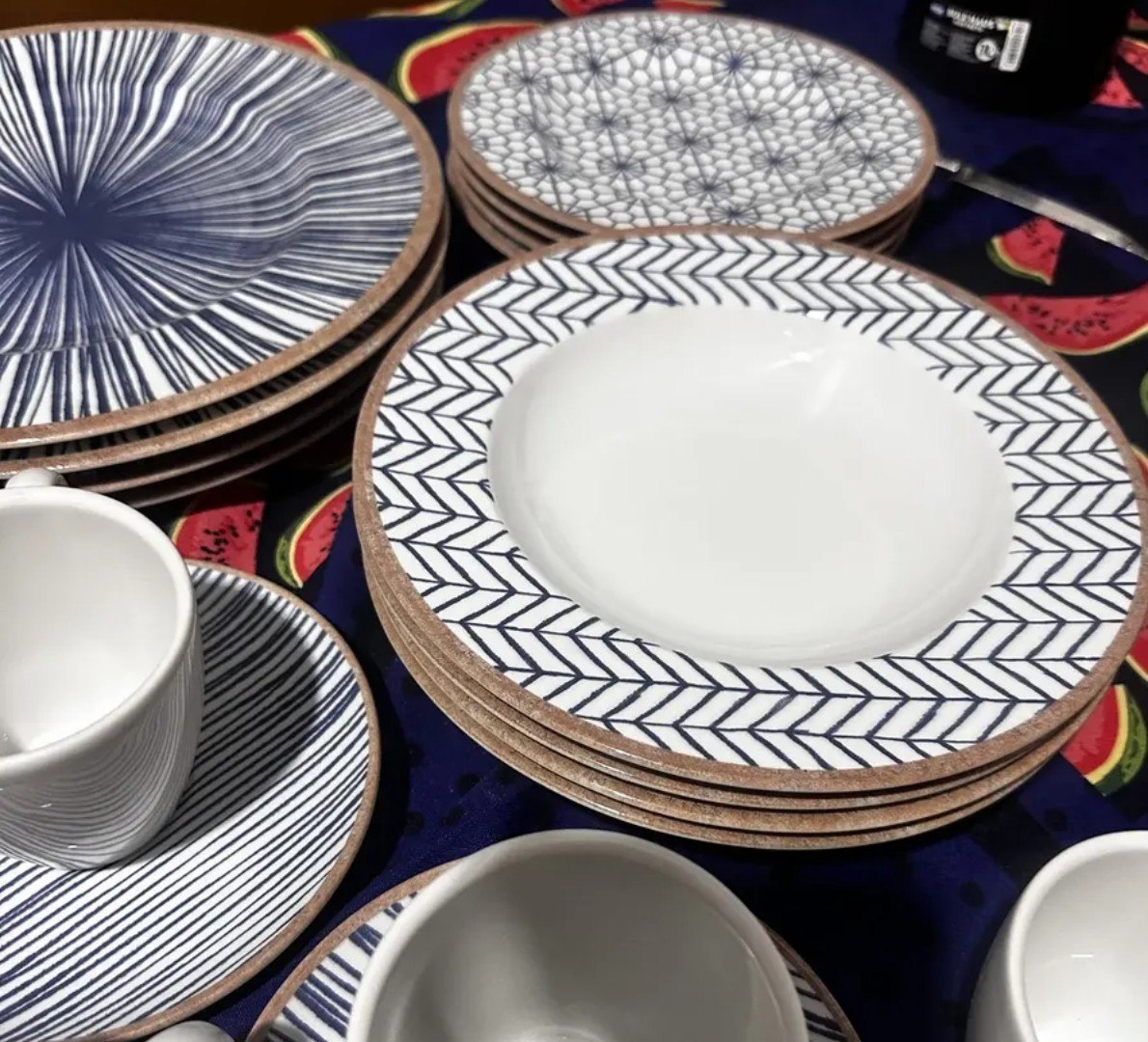 COM ESSE JOGO DE JANTAR, ATÉ MIOJO VIRA BANQUETE! 🤩