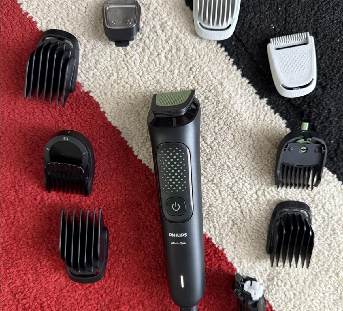 MANO ESSE 💈 PHILIPS APARADOR E BARBEADOR RESOLVE TUDO