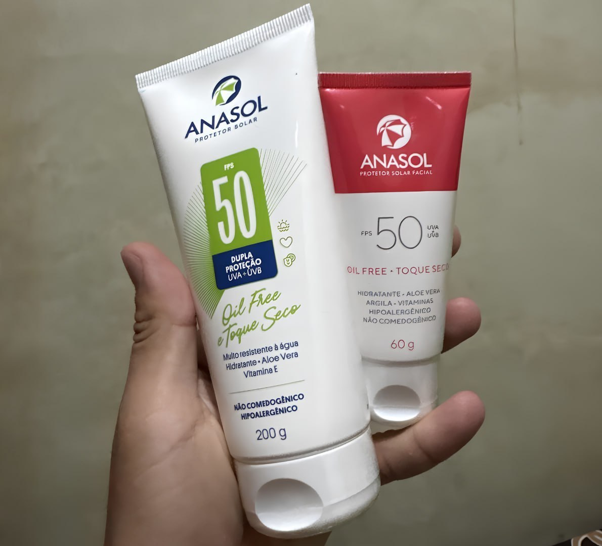 PEGA ESSE PROTETOR E DIZ TCHAU PRO SOL, BROTHER! ☀️