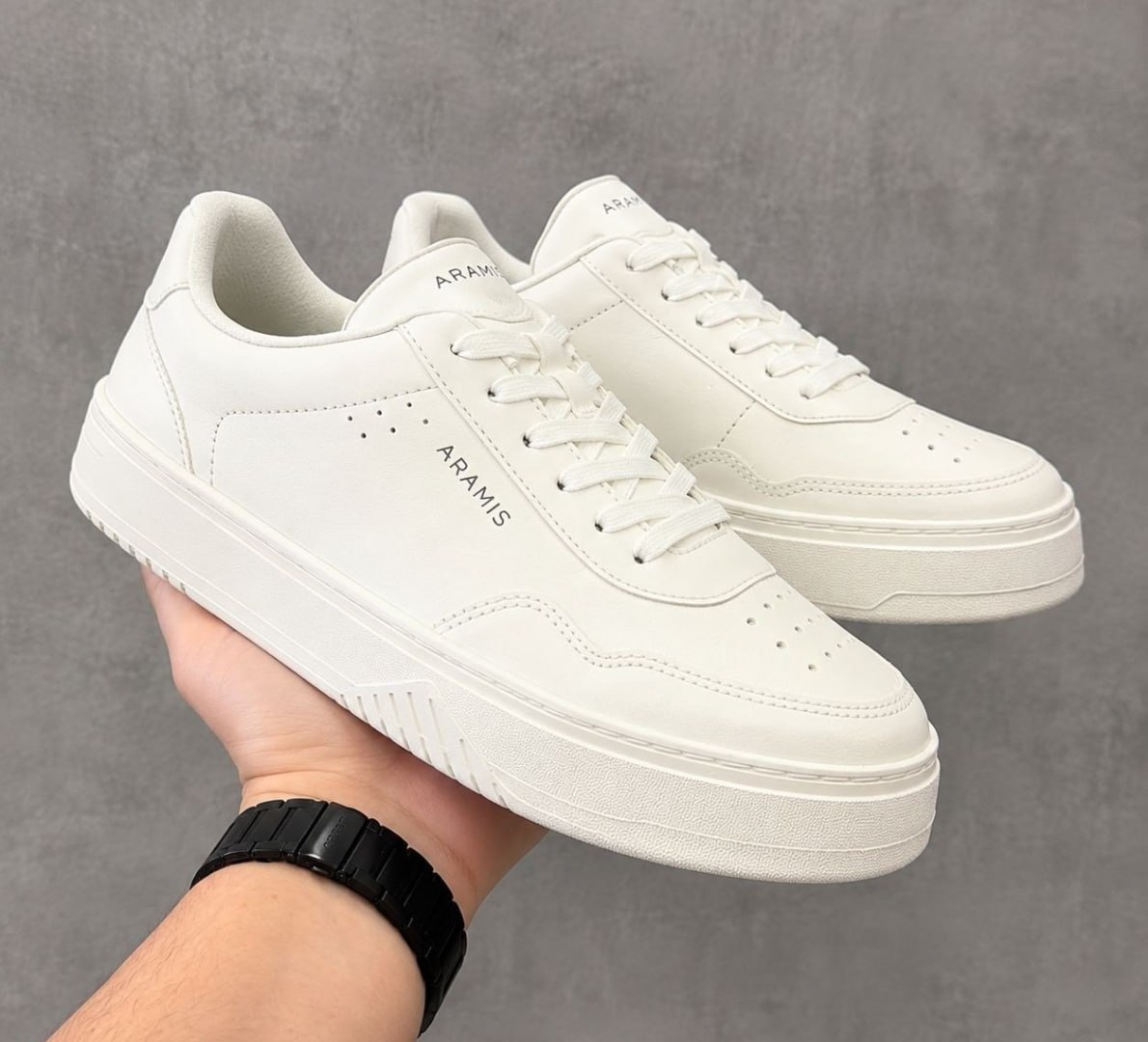 SAI CORRENDO DOS PROBLEMAS E VEM COM ESTILO, PARÇA! 👟