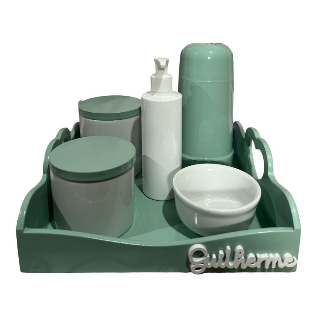🛍️ Kit Higiene Bebe Porcelana Bandeja Pinus Coração Verde Nome Personalizado
