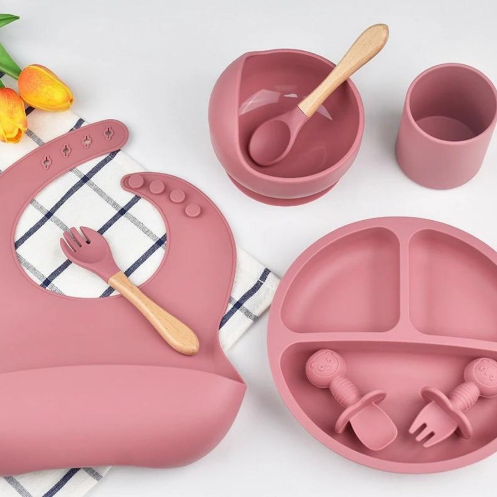 🛍️ Kit 8 itens de Alimentação Bebê Sem Bpa De Silicone Com ventosa Colher