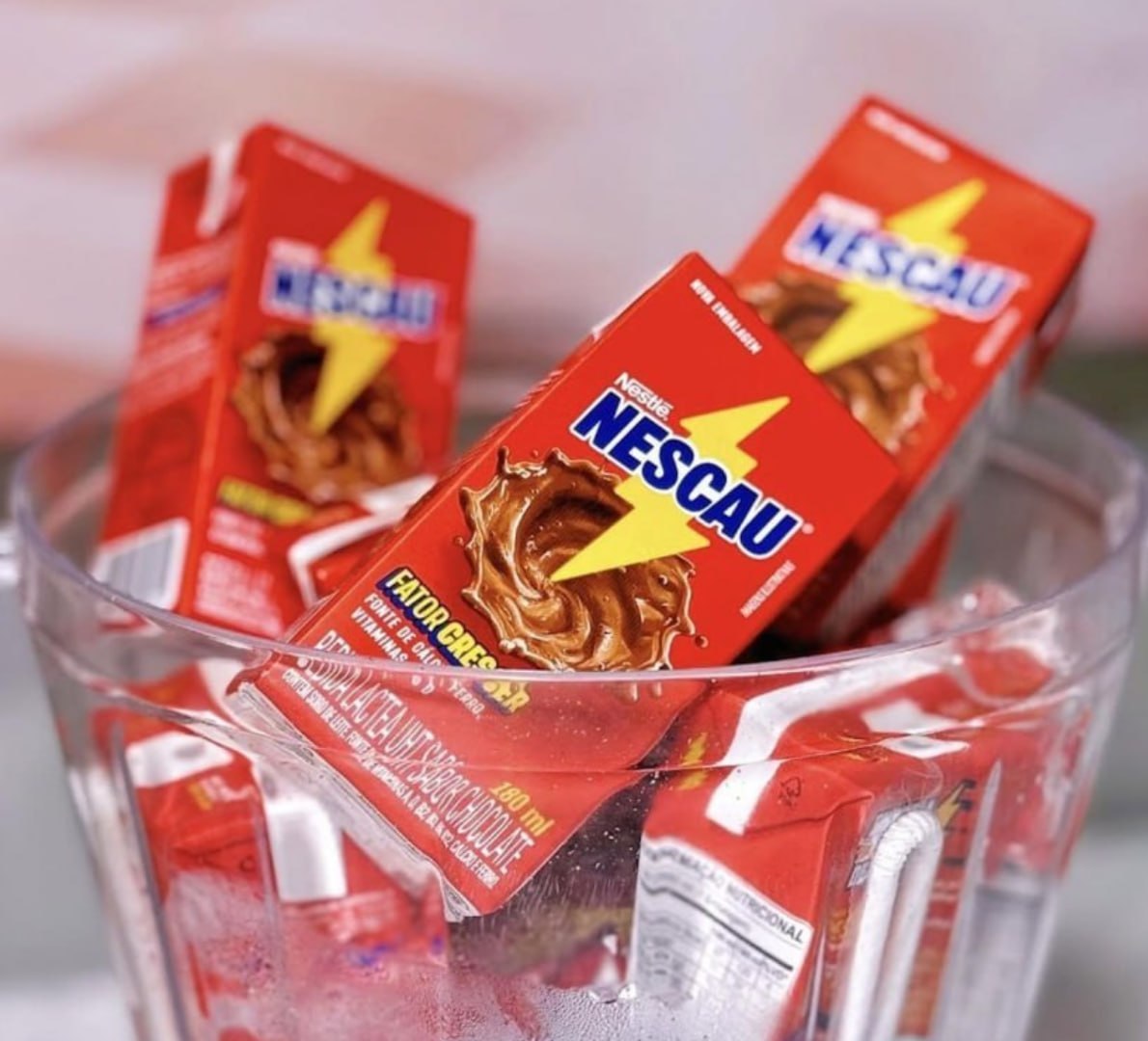 A HORA DO LANCHE É SAGRADA, MANO! LEVA UM NESCAU E VAI! 🍫