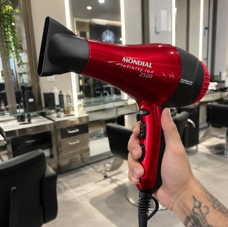 SECADOR TÃO POTENTE QUE VOCÊ VAI ATÉ VOAR NO VENTO! 🌪️