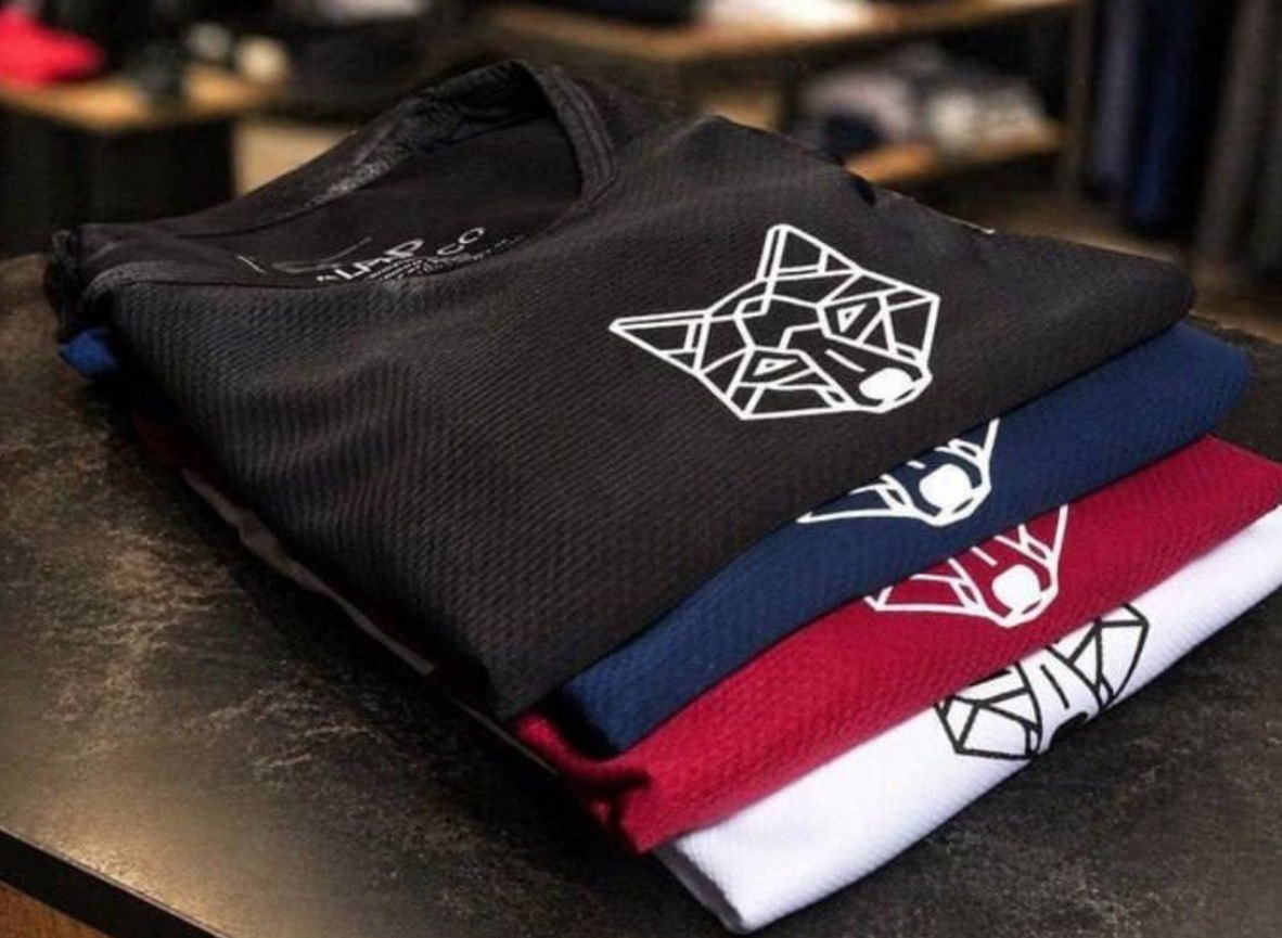 VESTIU A CAMISETA E JÁ SE SENTE O LOBO DA PLANÍCIE! 🐺