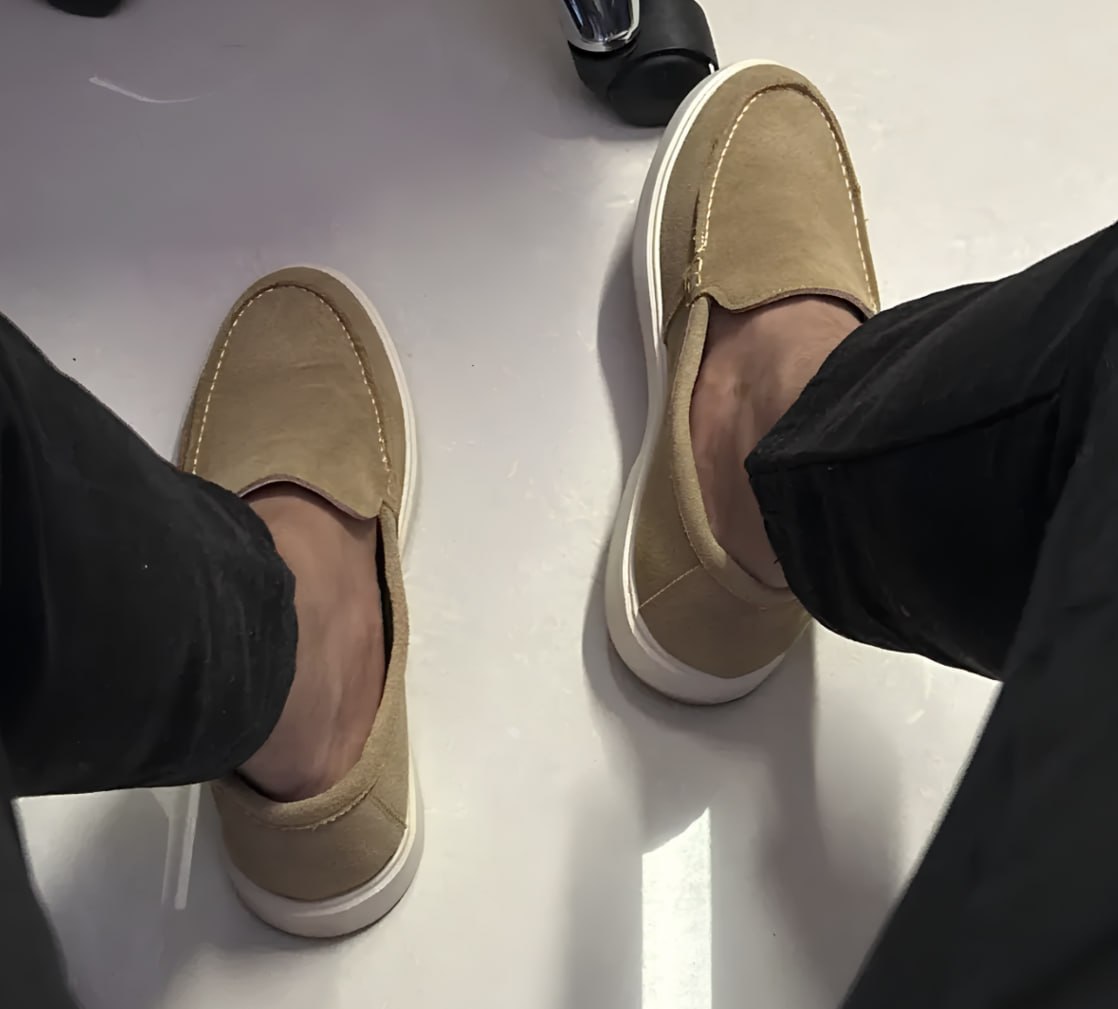 CHEGA DE ANDAR COM O PÉ EM CASA, VAI PRA BALADA COM CLASSE!