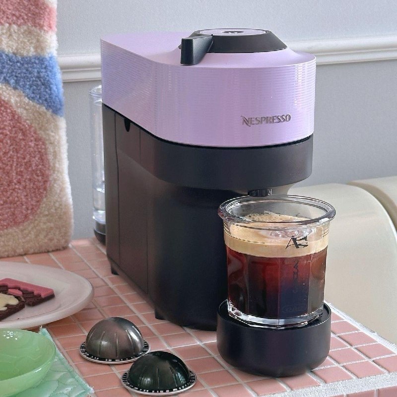 COM ELA, O CAFÉ FICA TÃO BOM QUE VOCÊ VAI QUERER SER FIEL!