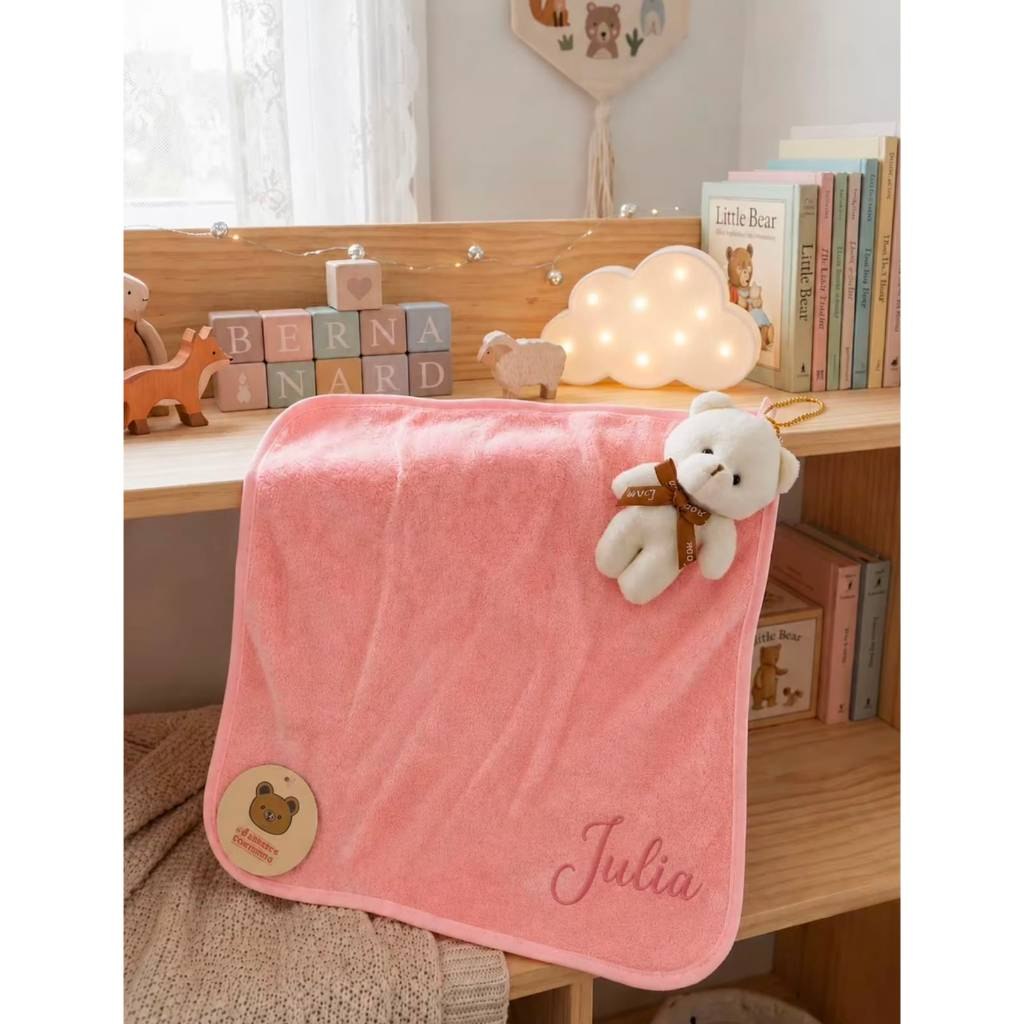 🛍️ Naninha Com Pelucia Personalizada Com Nome Bordado - com Prendedor de Chupeta