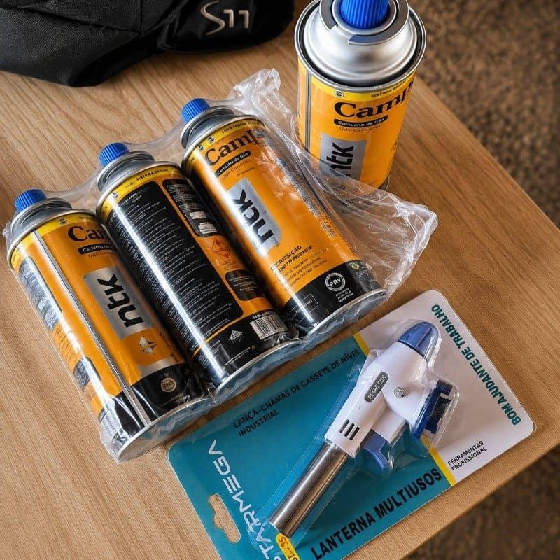 Kit Maçarico Portátil Automático Liderança Ferro E Aço para 1300°C com 4 Refis de Gás Buta