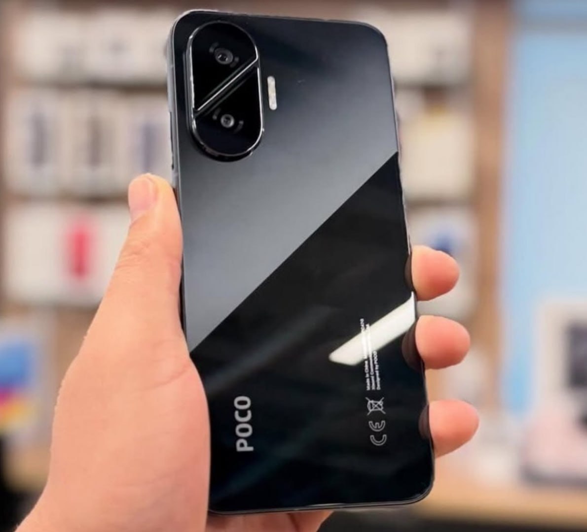 ATÉ A INTERNET FICA MAIS RÁPIDA PRA FUGIR DA PIADA RUIM. 📱