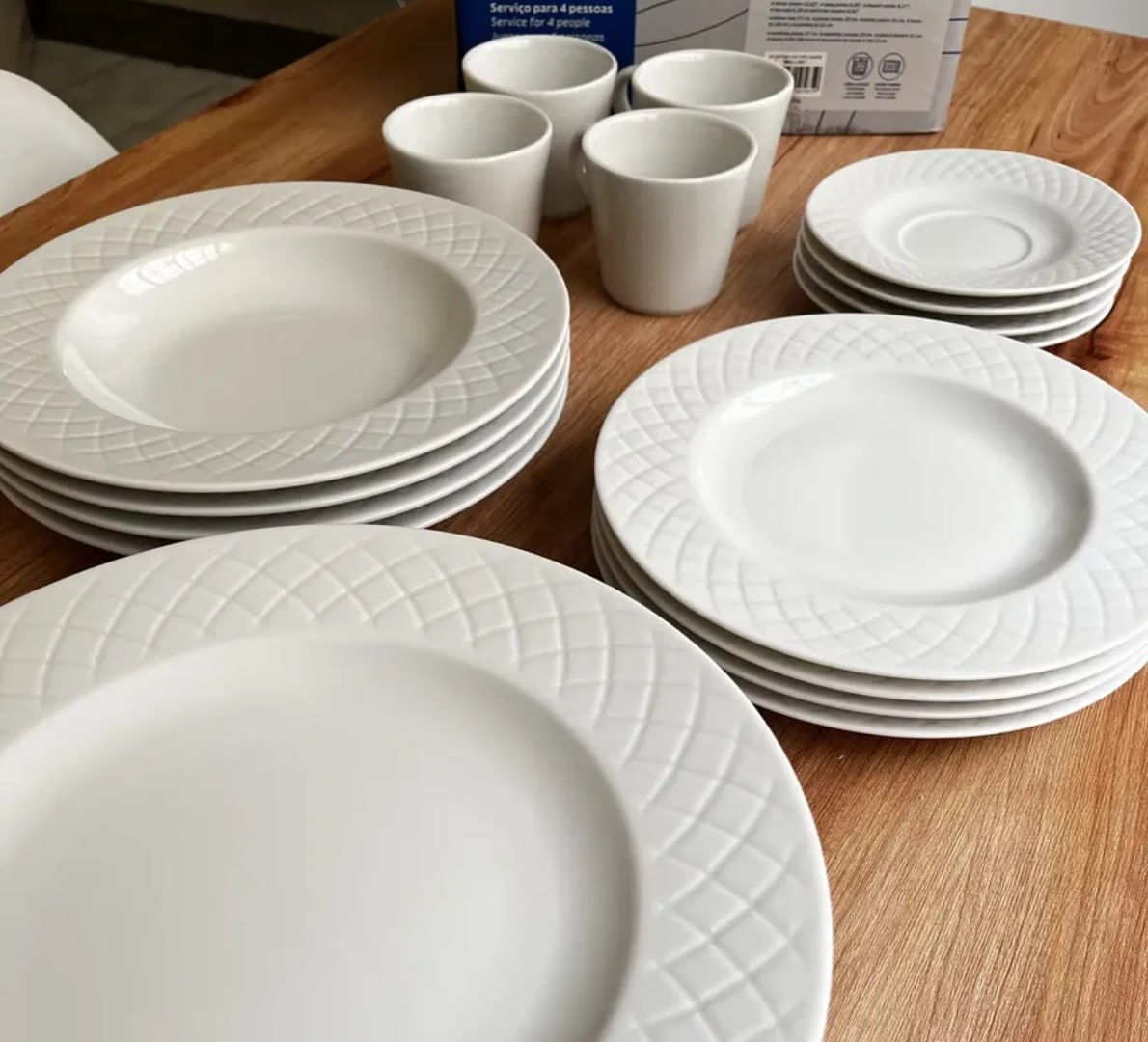 COM ESSE CONJUNTO, ATÉ A MACARRONADA FICA CHIQUE, PARÇA!
