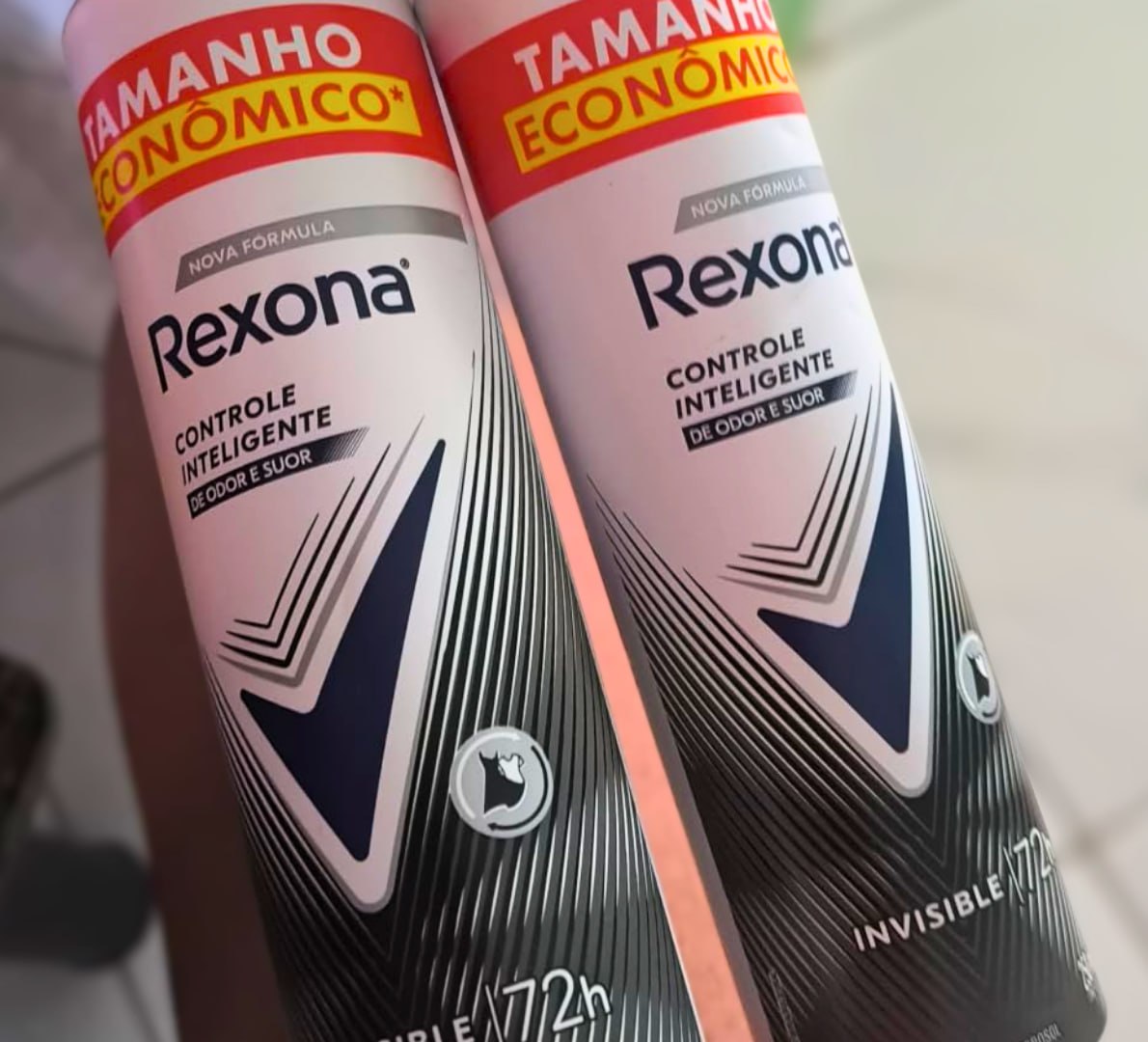 ANTIBACTERIAL, PORQUE AQUI É PRA DAR BAILE E NÃO PRA SUAR!