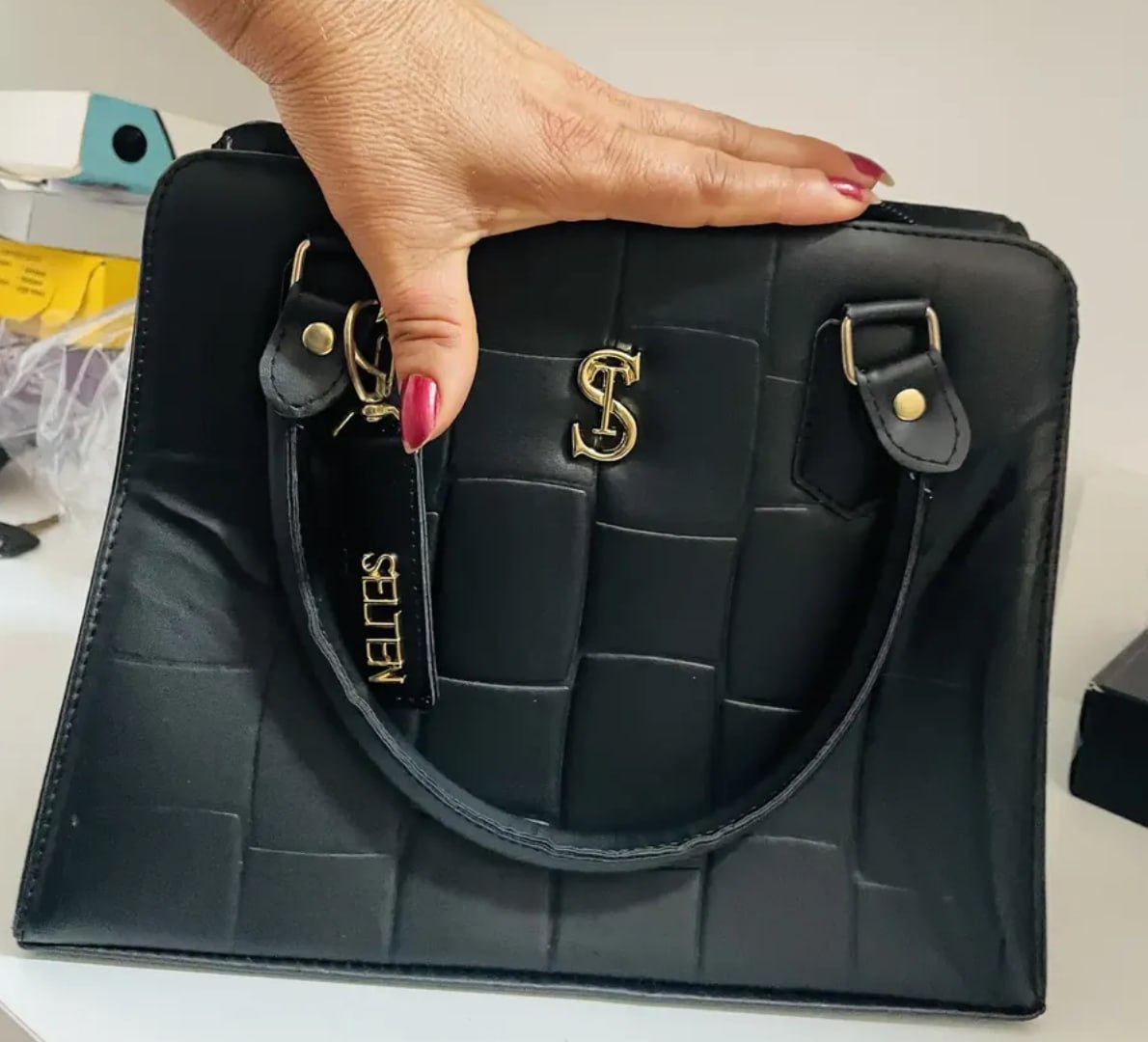AGORA SIM, VOU SAIR CARREGANDO MINHAS TRALHAS COM ESTILO! 👜