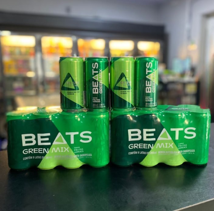 BEBEU UMA, DANÇOU IGUAL NA BOATE. EITA BEATS! 🎉