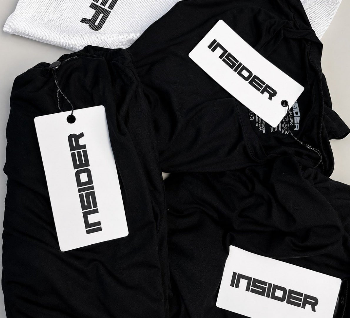 TRÊS CAMISETAS, TRÊS DESCULPAS PRA NÃO FAZER LAVANDERIA! 😂
