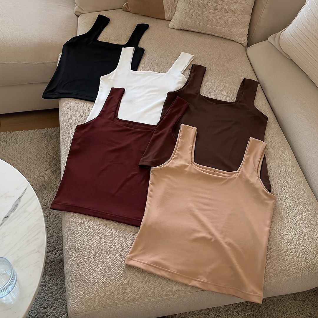 COM ESSA BLUSA, VOCÊ VAI SER A RAINHA DO ROLÊ NA PRAIA, BRO!