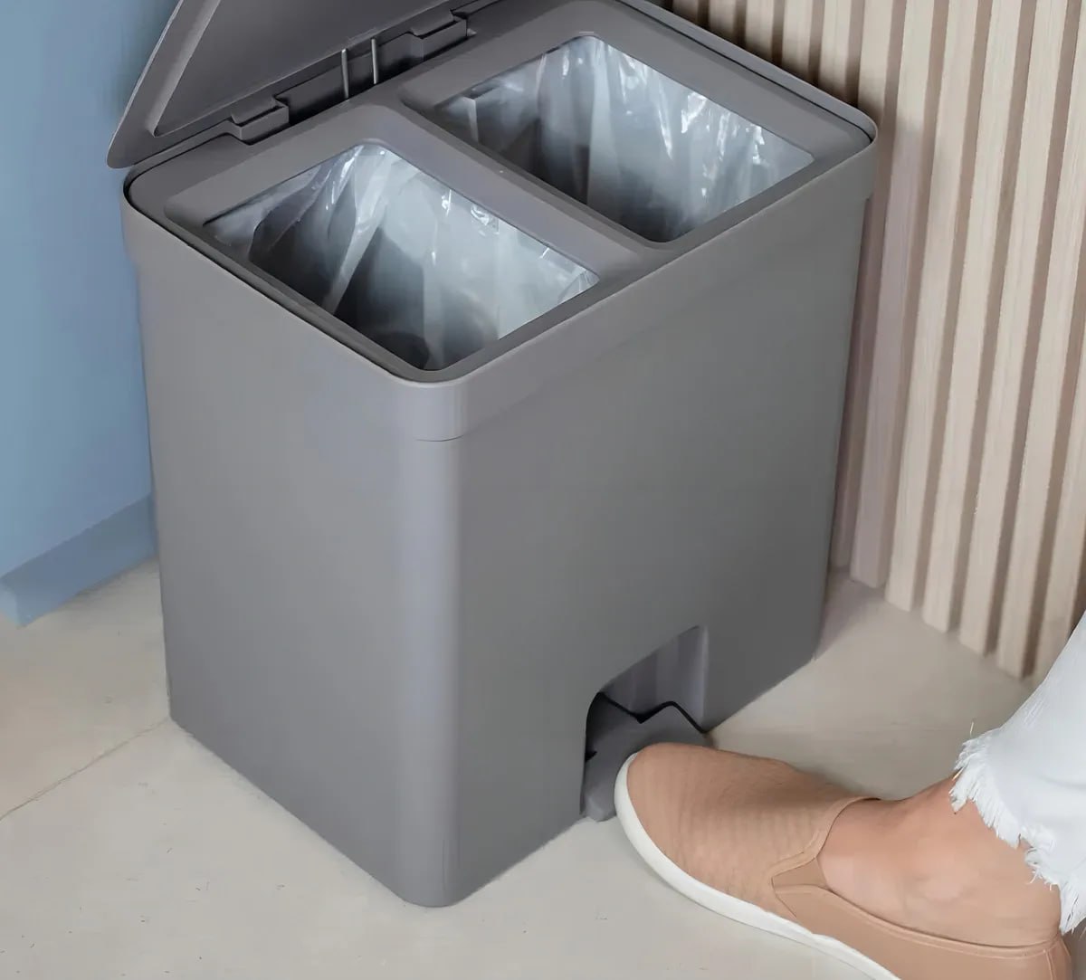 🗑 LIXO SEPARADO SEM SUJAR A MÃO